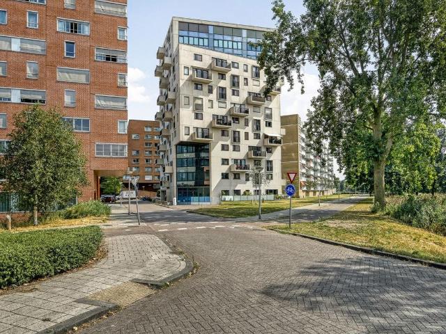 Appartement te huur in Diemen-Zuid, Diemen