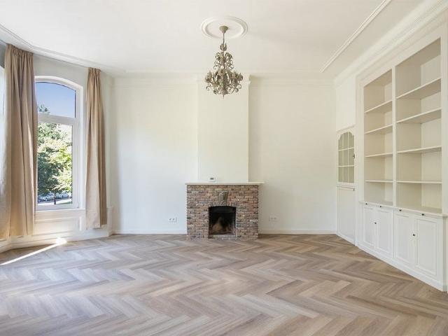 Appartement te huur in Bezuidenhout, Zuid Holland