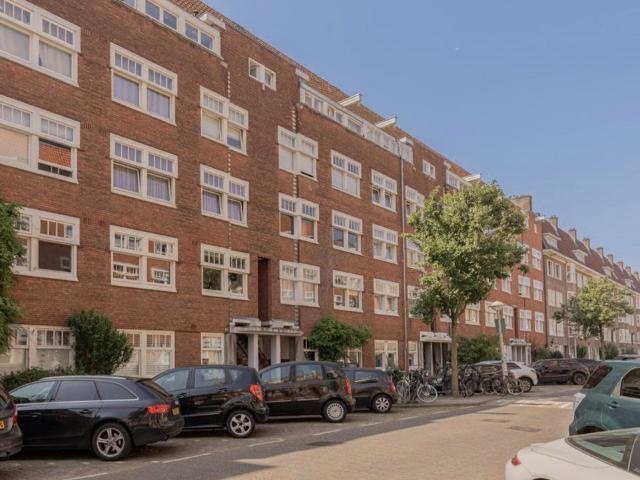 Appartement te huur in Zuid, Amsterdam