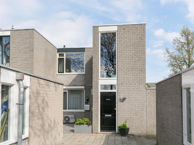 Appartement te huur in Tussenwater, Hoogvliet