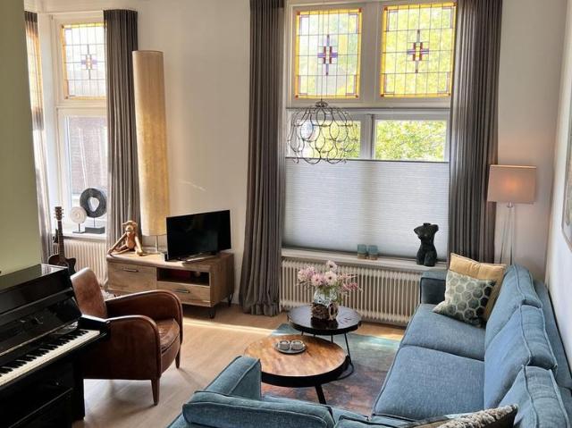 Appartement te huur in Veen en Duin, Bloemendaal