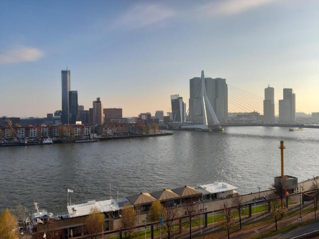 Appartement te huur in Stadsdriehoek, Rotterdam