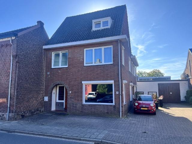 Appartement te huur in Neerbeek, Beek