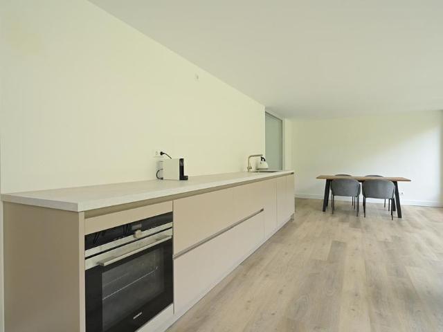 Appartement te huur in Loosduinen, Zuid Holland