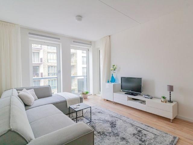 Appartement te huur in Holland Park, Diemen