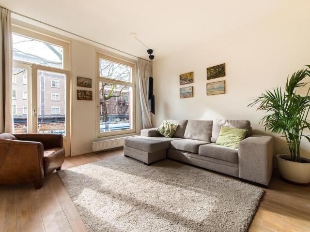 Appartement te huur in Zuid, Amsterdam