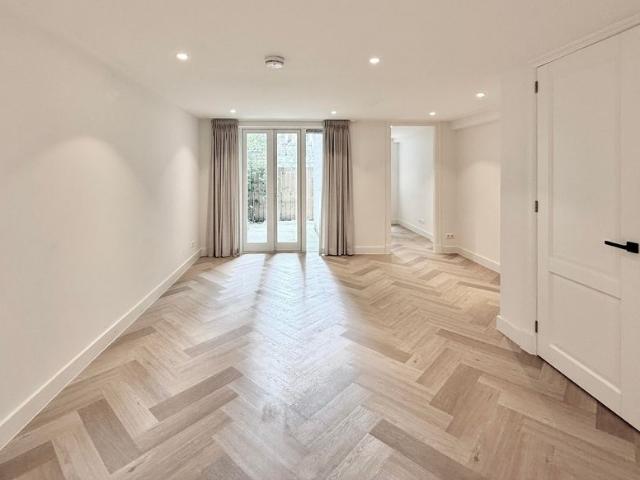 Appartement te huur in Zuid, Amsterdam