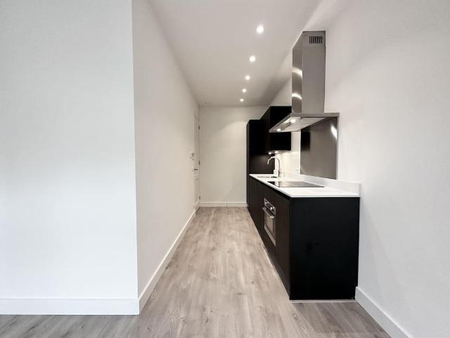 Appartement te huur in Zuid, Amsterdam
