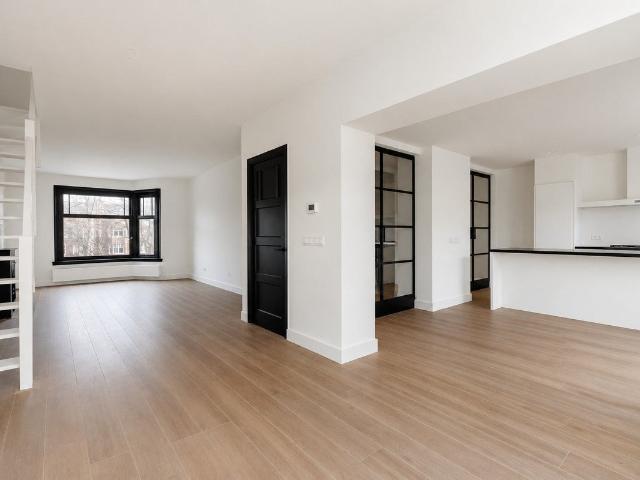 Appartement te huur in Zuid, Amsterdam