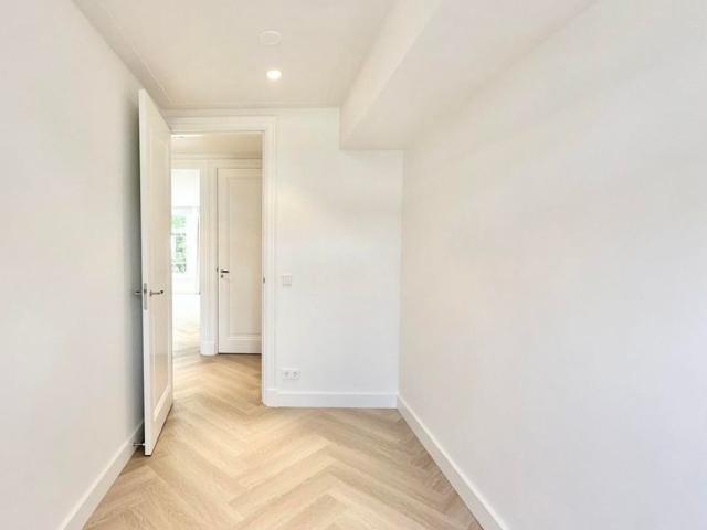 Appartement te huur in Zuid, Amsterdam
