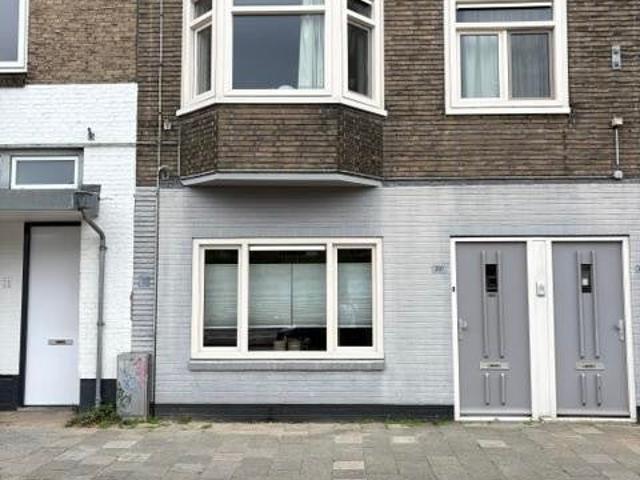Appartement te huur in Dichterswijk, Rivierenwijk, Utrecht