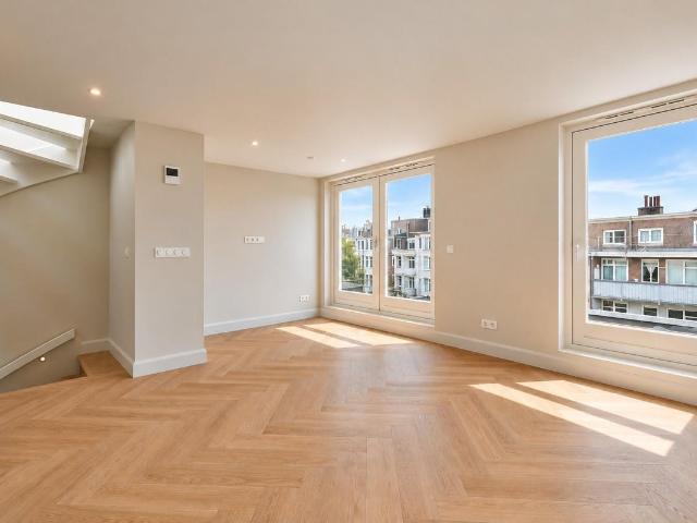 Appartement te huur in De Baarsjes, Amsterdam