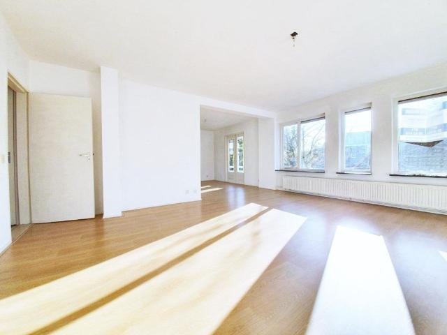 Appartement te huur in Oegstgeest, Zuid Holland