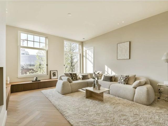 Appartement te huur in Zuid, Amsterdam