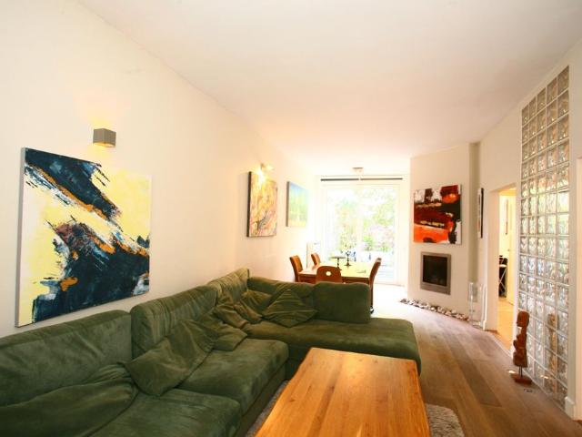 Appartement te huur in Bezuidenhout, Zuid Holland