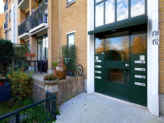 Appartement te huur in Bohemen, Den Haag