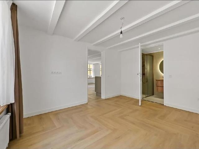 Appartement te huur in Museumkwartier, Zuid Holland