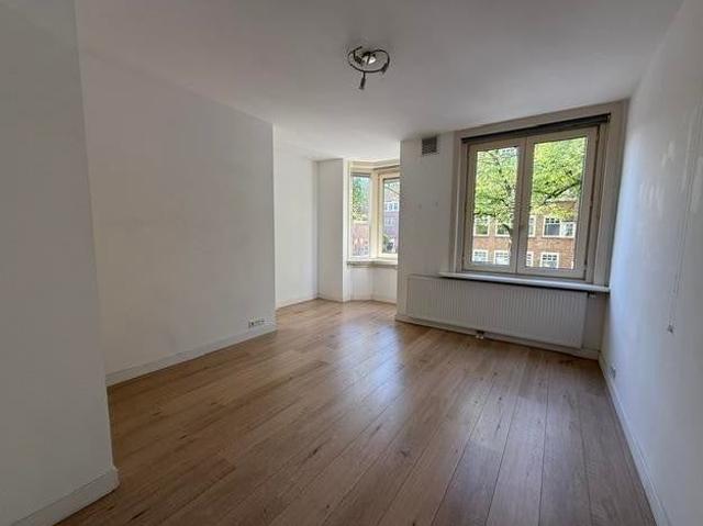 Appartement te huur in Zuid, Amsterdam