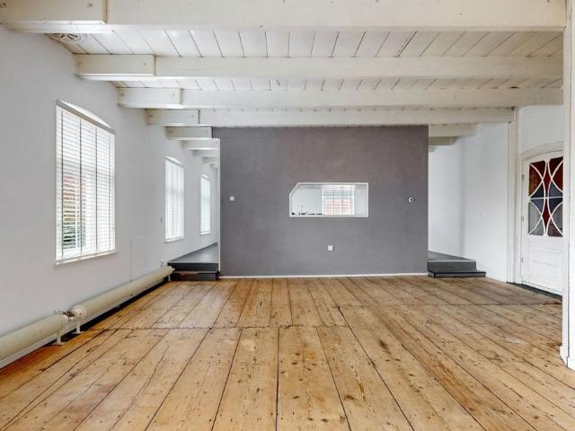 Appartement te huur in Dirkshorn, Noord Holland