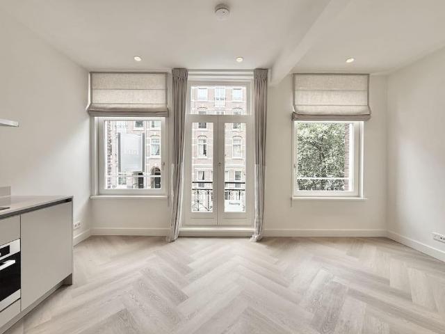 Appartement te huur in Zuid, Amsterdam
