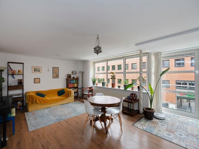 Appartement te huur in Zuid, Amsterdam