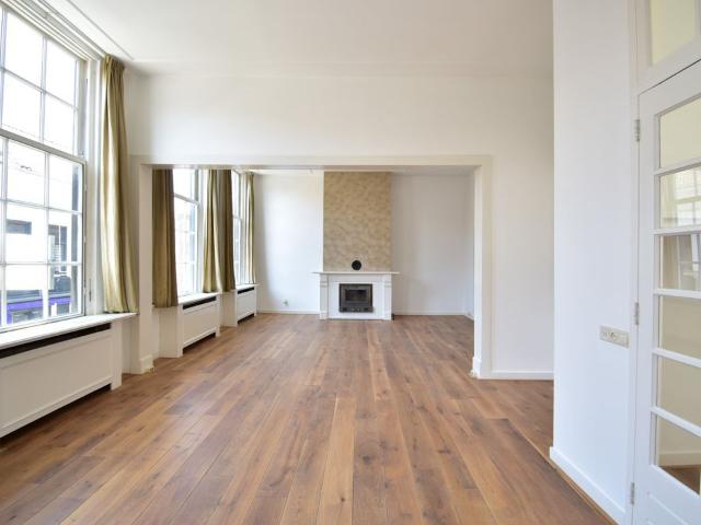 Appartement te huur in Breda, Station