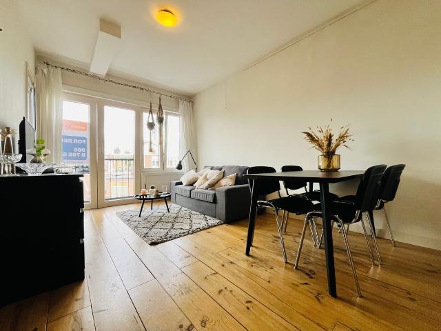 Appartement te huur in Valkenboskwartier, Zuid Holland