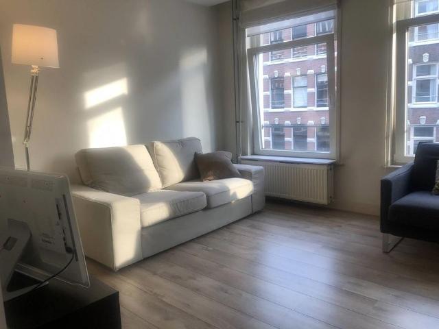 Appartement te huur in Zuid, Amsterdam