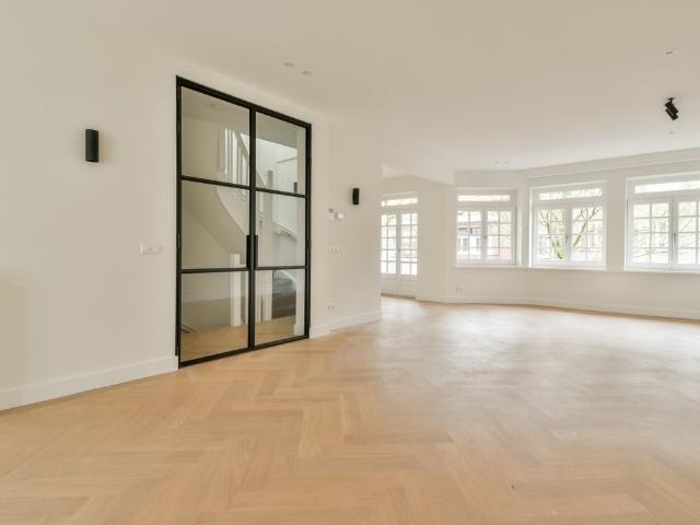 Appartement te huur in Zuid, Amsterdam