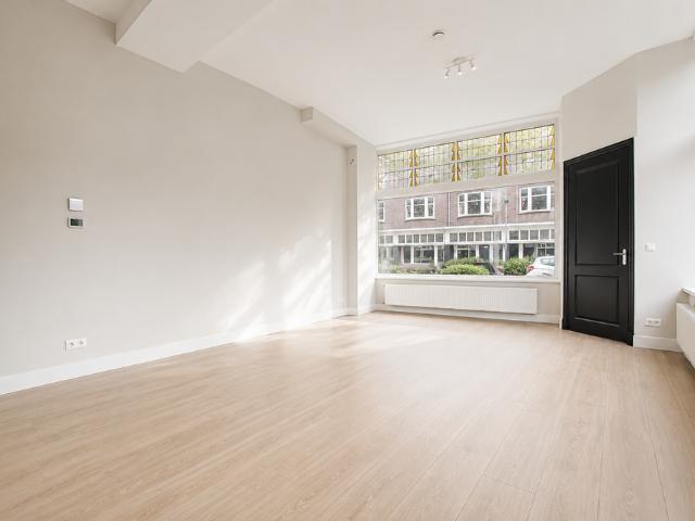 Appartement te huur in Bloemhof, Rotterdam