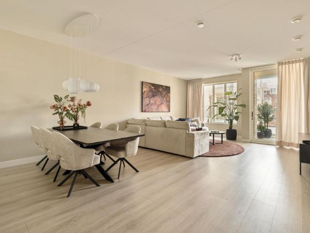 Appartement te huur in Zuid, Amsterdam