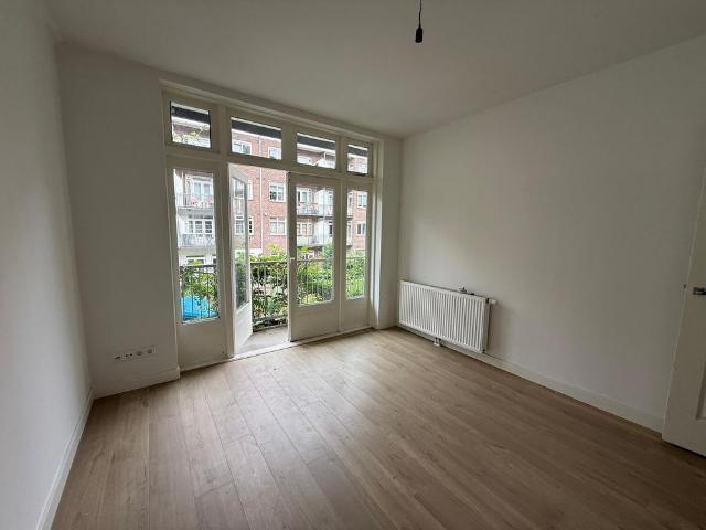 Appartement te huur in Zuid, Amsterdam