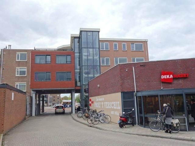 Appartement te huur in Santpoort-noord, Noord Holland