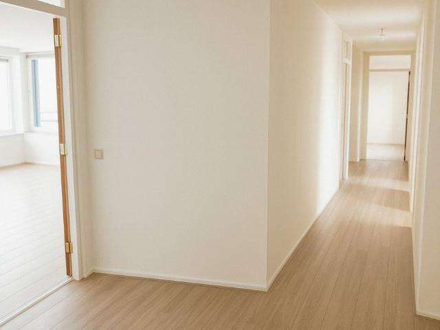 Appartement te huur in Santpoort-noord, Noord Holland