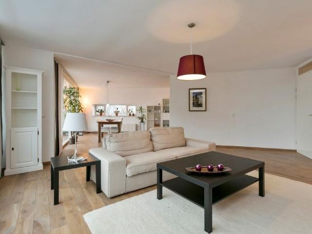 Appartement te huur in Stratum, Noord Brabant