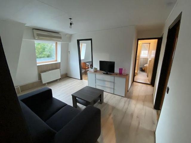 Appartement te huur in Vijf Eiken, Rijen