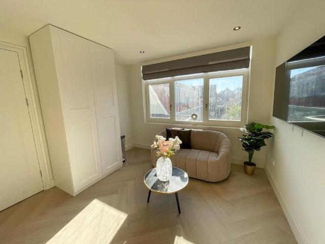 Appartement te huur in Muiden, Noord Holland