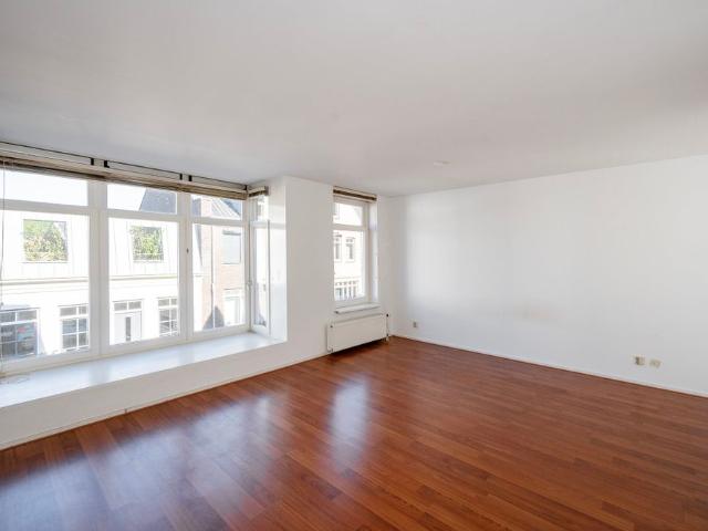 Appartement te huur in Alphen Aan Den Rijn, Zuid Holland