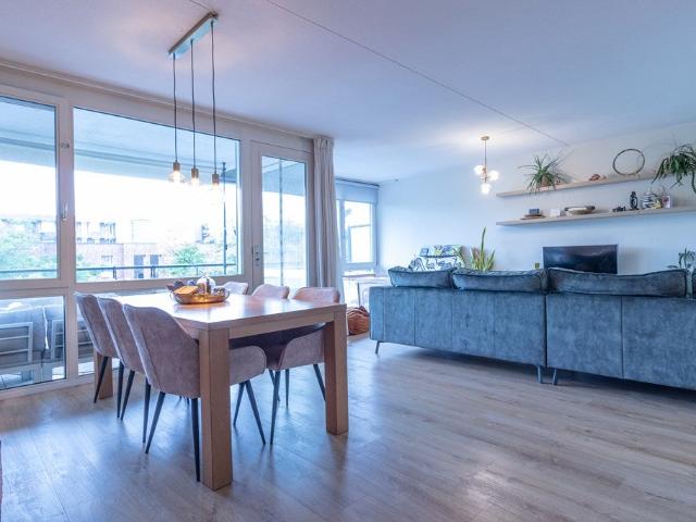Appartement te huur in Sloten, Amsterdam