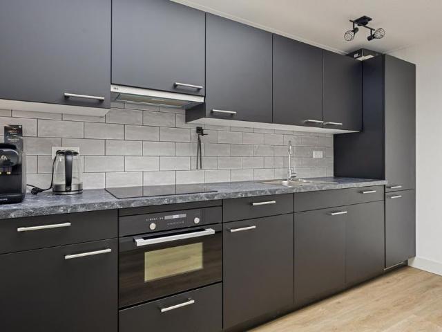 Appartement te huur in Tuitjenhorn, Noord Holland