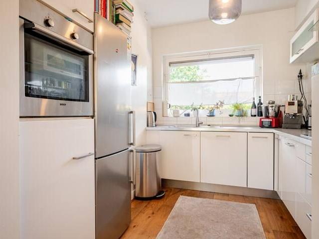 Appartement te huur in Oost, Amsterdam