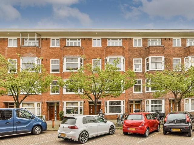 Appartement te huur in Rivierenbuurt, Amsterdam