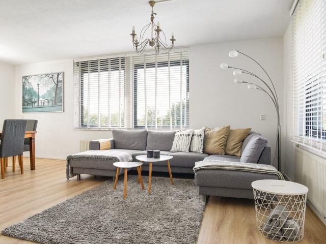 Appartement te huur in Sloten, Amsterdam