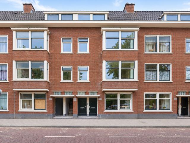 Appartement te huur in Bloemhof, Rotterdam