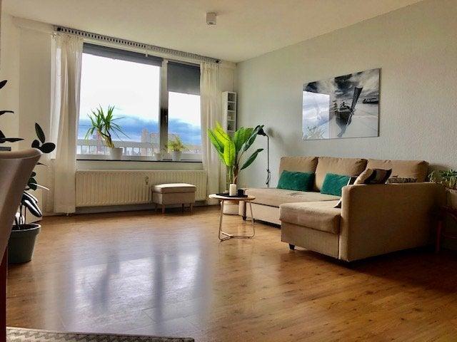 Appartement te huur in Bloemhof, Rotterdam