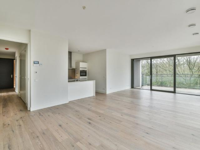 Appartement te huur in Stratum, Acht