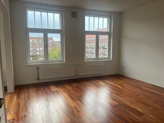 Appartement te huur in Zuid, Amsterdam