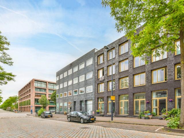 Appartement te huur in Oost, Amsterdam