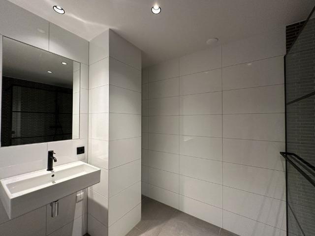 Appartement te huur in Binnenstad, Acht