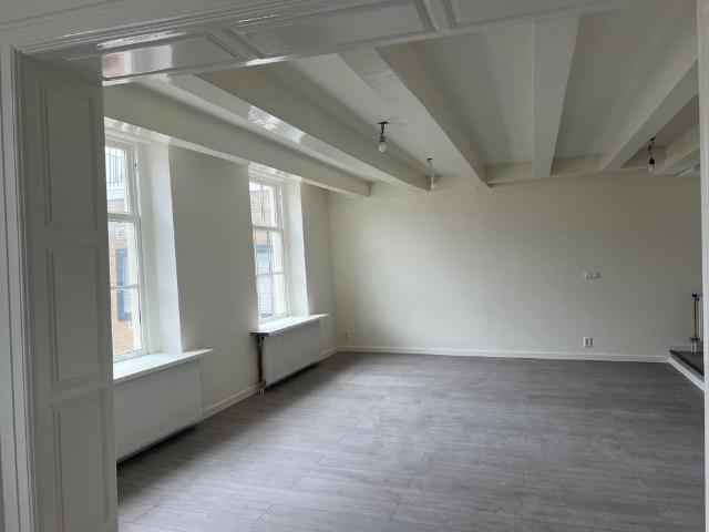 Appartement te huur in Oostwijk, Vlaardingen